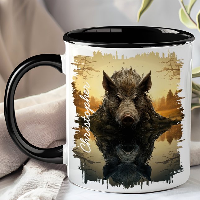 Caneca Javali no Reflexo do Lago de Outono (Criador carregado)