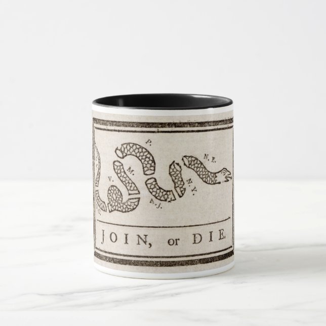 Caneca Join ou Die Rattlesnake: Cartoon Benjamin Franklin (Centro)