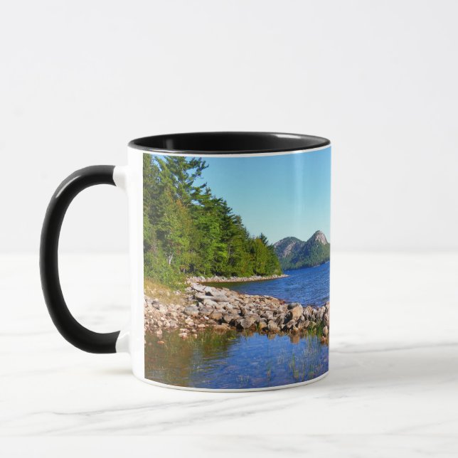 Caneca Jordan Pond I no Parque Nacional de Acadia (Esquerda)