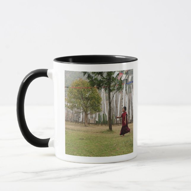 Caneca Jovem monge e bandeiras de oração (Esquerda)