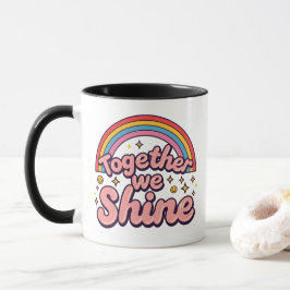 Caneca Juntos Brilhamos – Citação Retro Orgulho Arco-Íris