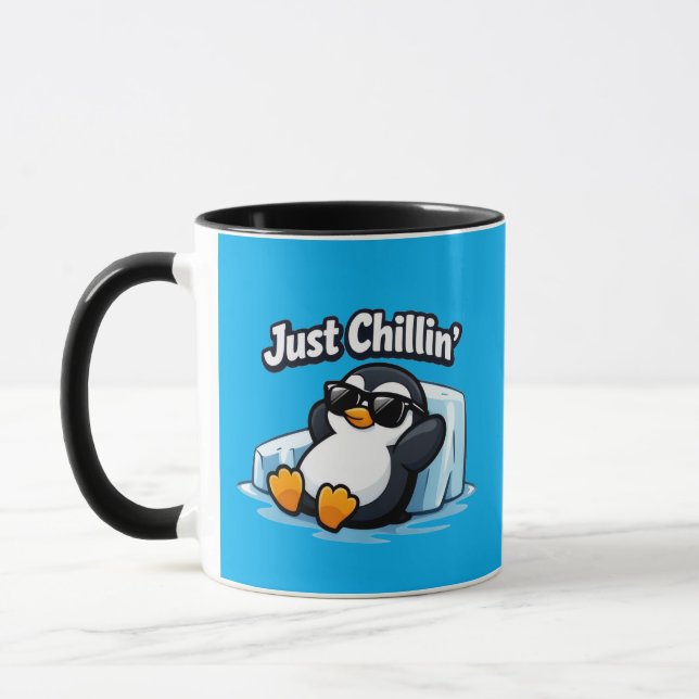 Caneca JUST CHILLING PINGUIN Throw Pillow (Esquerda)