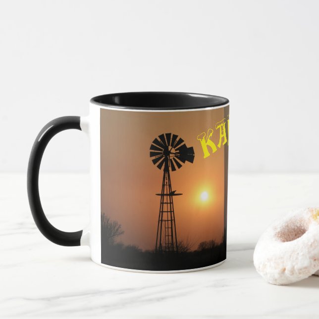 Caneca Kansas Windmill Silhout Enfumaçado Sky Coffee Mug (Com Donut)