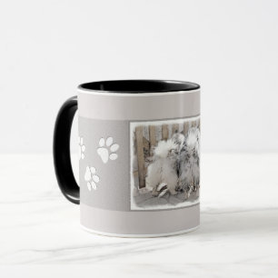 Caneca Keeshonds na Pintura de Portão - Arte de Cachorro