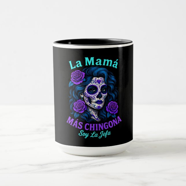 Caneca La Mamá Más Chingona Engraçada Mãe Espanhola (Centro)