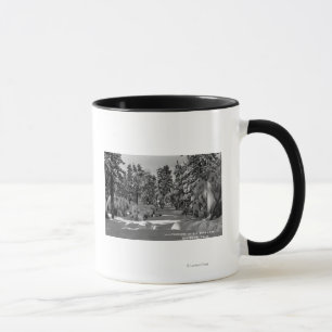 Caneca Lago Big Bear, CA na Vista de Neve de inverno