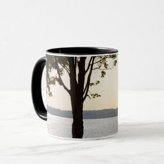 Caneca Lago Ondulante