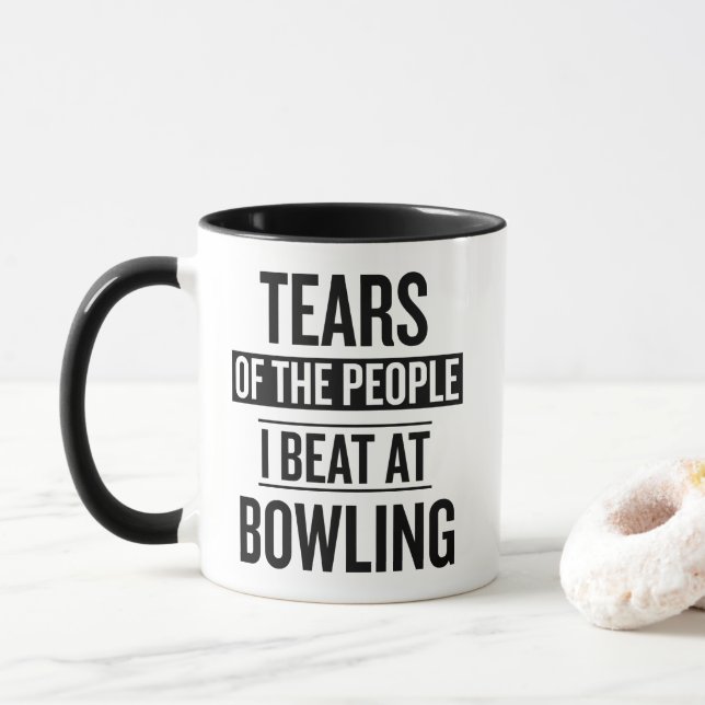 Caneca Lágrimas Das Pessoas Que Derrotei No Boliche  (Com Donut)