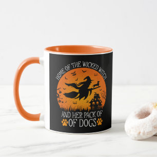 Caneca Lar da Bruxa Má e Seu Bando de Cães Legal