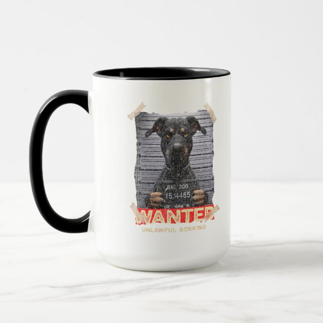 Caneca Latido Ilegal: A Advertência Severa do Doberman (Esquerda)