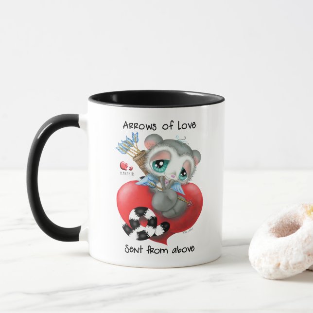 Caneca Lêmure fofinho segurando flechas de amor - gole de (Com Donut)