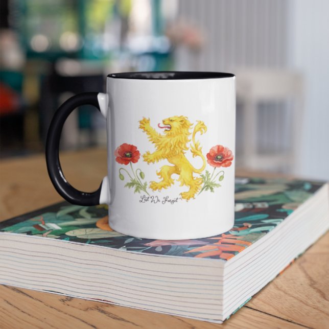 Caneca Lest We Forget | Memorial de Fotos do Dia da Lembr (Criador carregado)