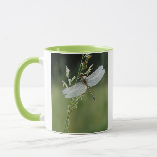 Caneca Libélula Darner coberta de orvalho (Esquerda)