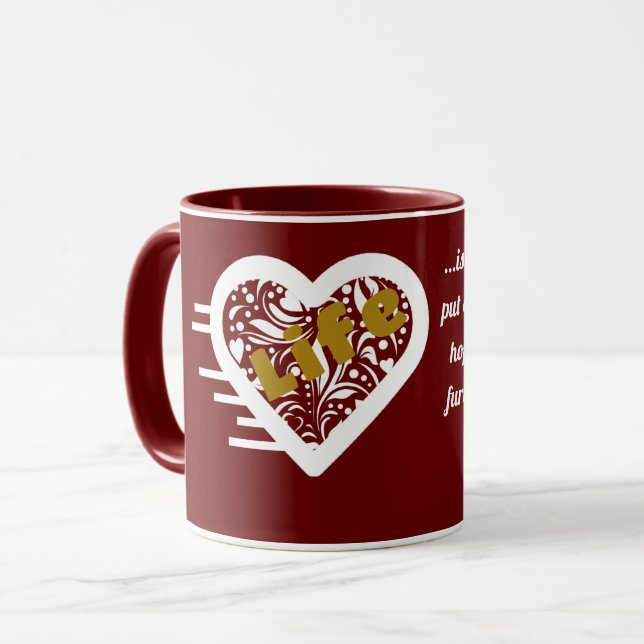 Caneca Life Cote Maroon Mug da Poeta Adiela Akoo (Frente Esquerda)