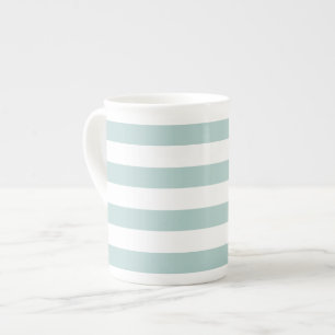 Caneca listrada da porcelana de osso