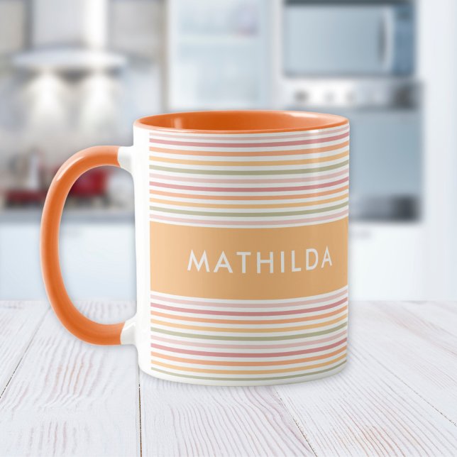 Caneca Listras modernas (mug with stripes and name)