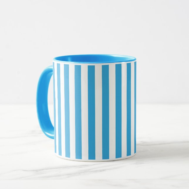 Caneca Listras Verticais Clássicas em Azul Bebê Claro e B (Frente Esquerda)