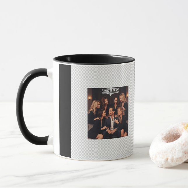 Caneca Living the Dream Mug (Com Donut)