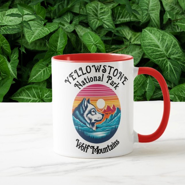 Caneca Lobo Majestoso De Yellowstone (Criador carregado)