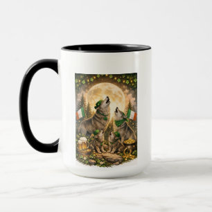 Caneca Lobo Sortudo - Dia de São Patrício Uivando em Famí