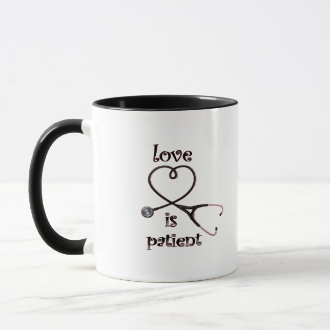 Caneca Love Is Patient Clean Layout  (Esquerda)