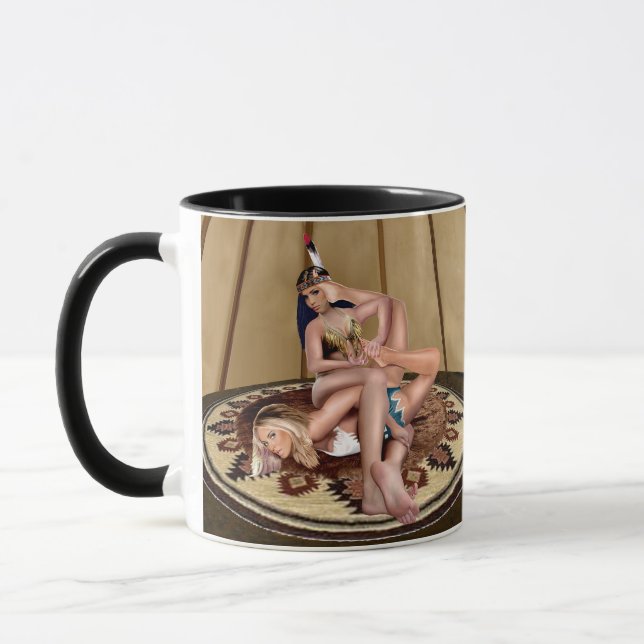 CANECA LUTA DE GATAS EM UM TEEPEE (Esquerda)