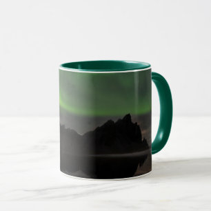 Caneca Luzes do Norte Praia Vestrahorn Hofn, Islândia