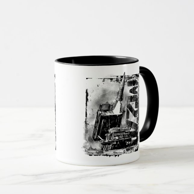 Caneca M270 MLRS Combo Mug (Frente Esquerda)