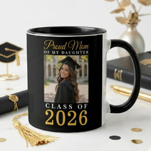 Caneca Mãe Orgulhosa da Minha Filha Grad Foto com Letra D