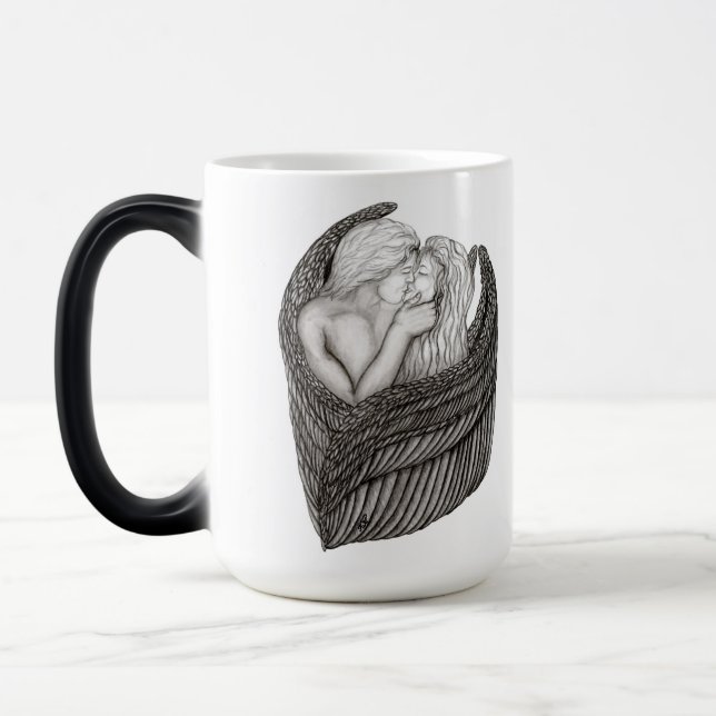 Caneca Mágica Angels Kissing, Design preto e branco (Esquerda)