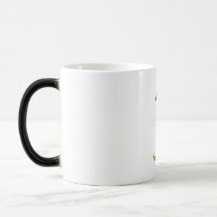 Caneca Mágica Aniversário de Natal de Bebendo de cerveja