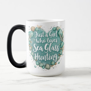 Caneca Mágica Apenas Uma Menina Que Adora A Caça Ao Vidro Do Mar