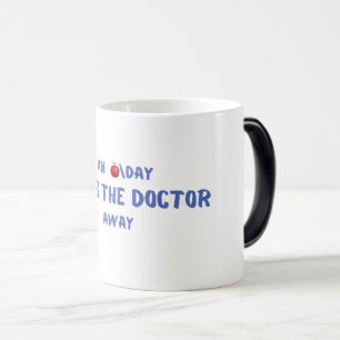 Caneca Mágica Apple a Day Mantém O Médico Longe