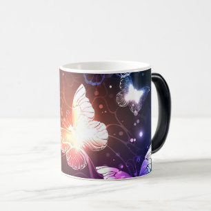 Caneca Mágica Borboletas noturnas brilhantes
