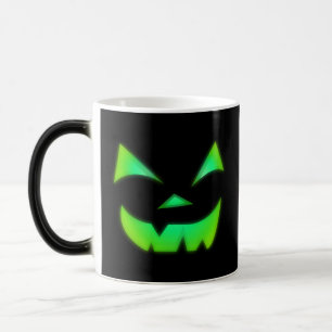 Caneca Mágica Brilho Na Tomada Verde Escura O Pumpkin Lanterna