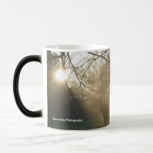 Caneca Mágica "Caneca das árvores antigas ensolaradas"