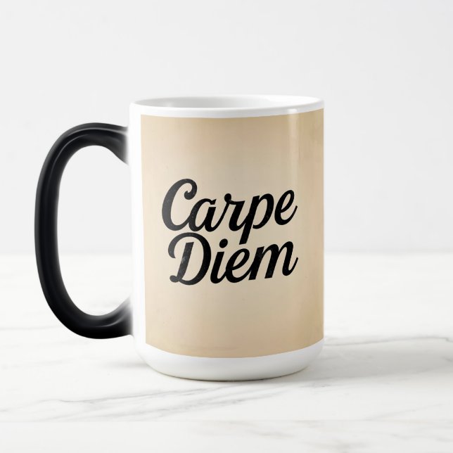 Caneca Mágica Cape Diem Mug  (Esquerda)