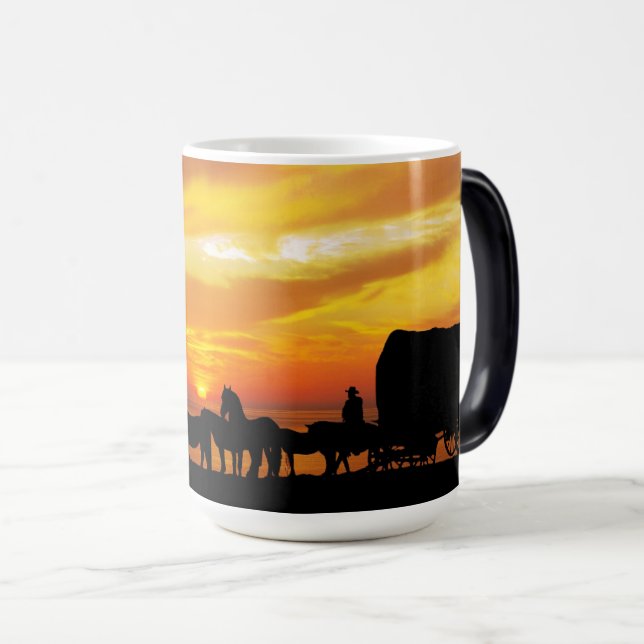 Caneca Mágica Cavalos Bovinos Coguete Pôr do Sol Silhouette Mug (Frente Esquerda)