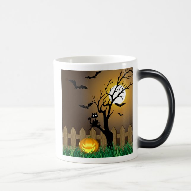 Caneca Mágica Cena do Jardim do Assustador do Halloween (Direita)