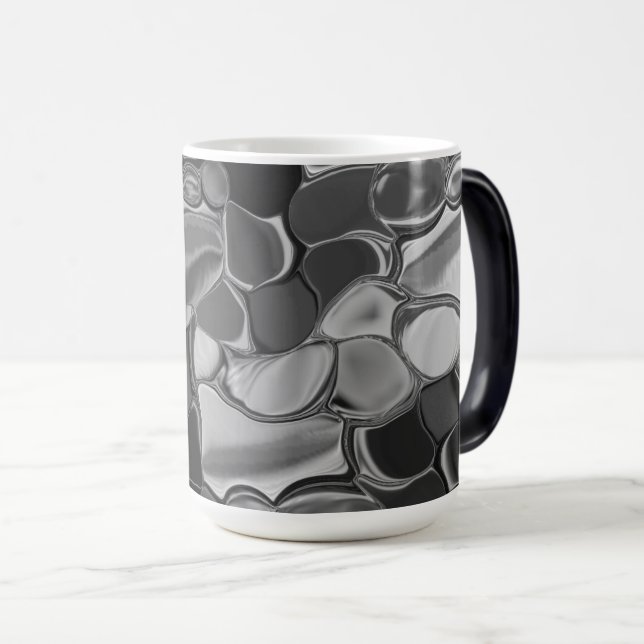 Caneca Mágica Cinzas claras e formas arredondadas escuras. (Frente Esquerda)
