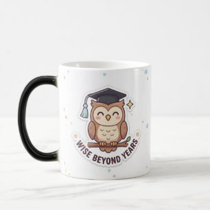 Caneca Mágica Coruja de Formatura - Ilustração "Sábia Além dos A