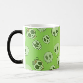 Caneca Mágica Crânios assustadores de Halloween