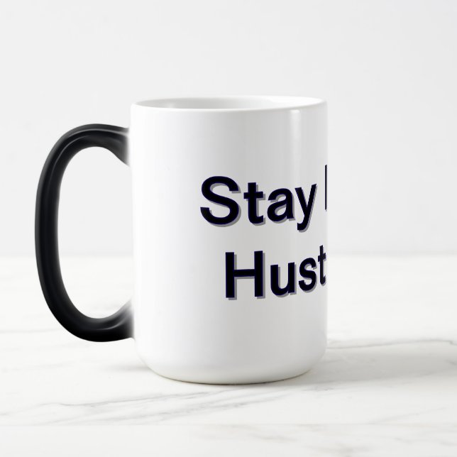 Caneca Mágica de Streetwear Urbana (Esquerda)