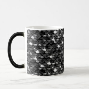 Caneca Mágica Escalas Pretas e Brancas de Queda