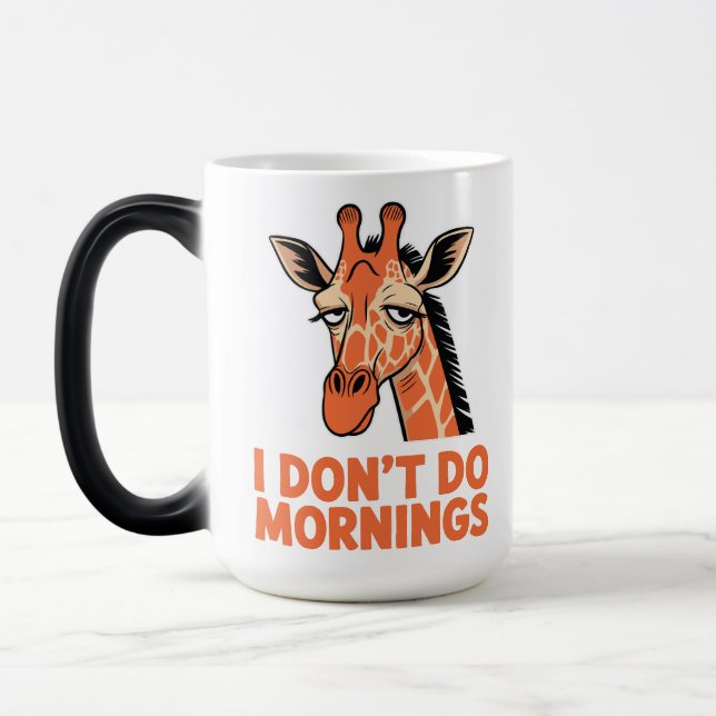 Caneca Mágica Eu Não Faço Manhãs – Girafa Sonolenta e Divertida  (Esquerda)