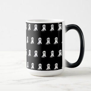Caneca Mágica Fantasmas Sombrios de Halloween
