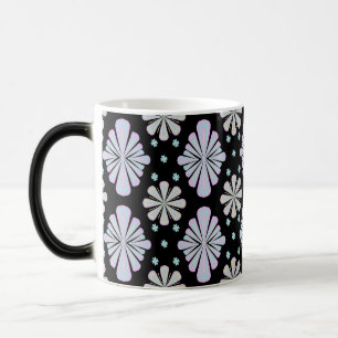 Caneca Mágica Formas Florais Pastéis em Fundo Preto