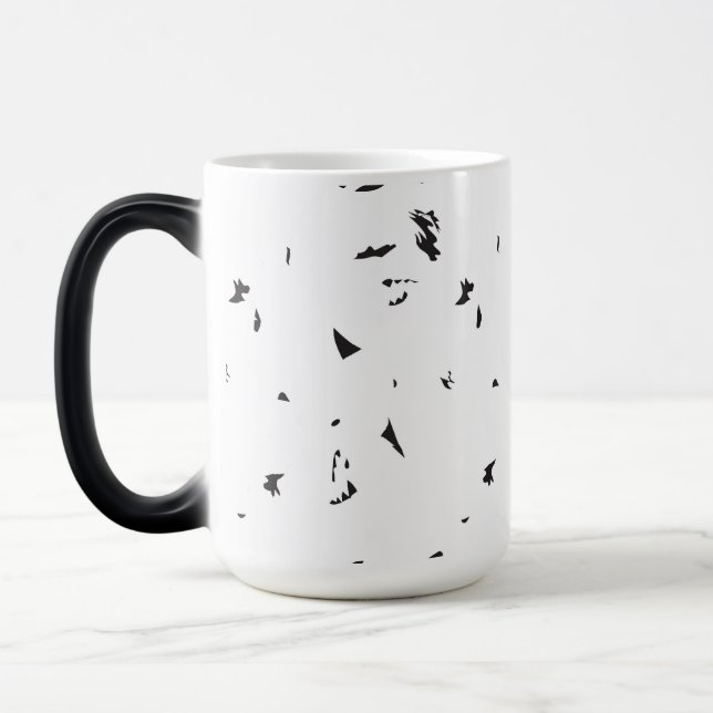 Caneca Mágica Foto preta e branca de um bando de aves (Esquerda)