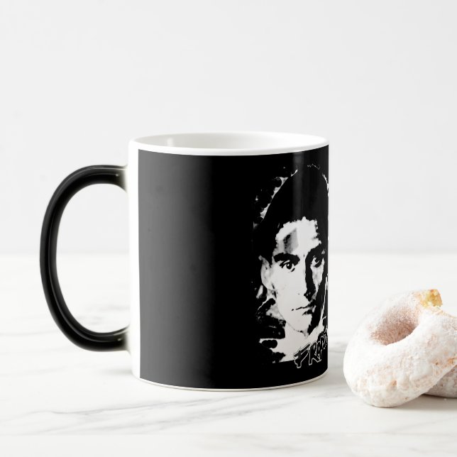 Caneca Mágica Franz Kafka (Com Donut)