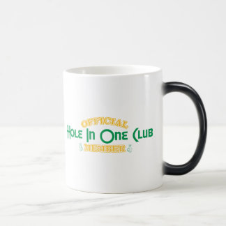 Caneca Mágica Furo oficial em um membro de clube